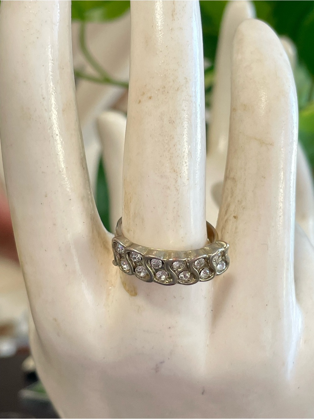 Silver Crystal Wave Band Ring - Elegant Women's Jewelry